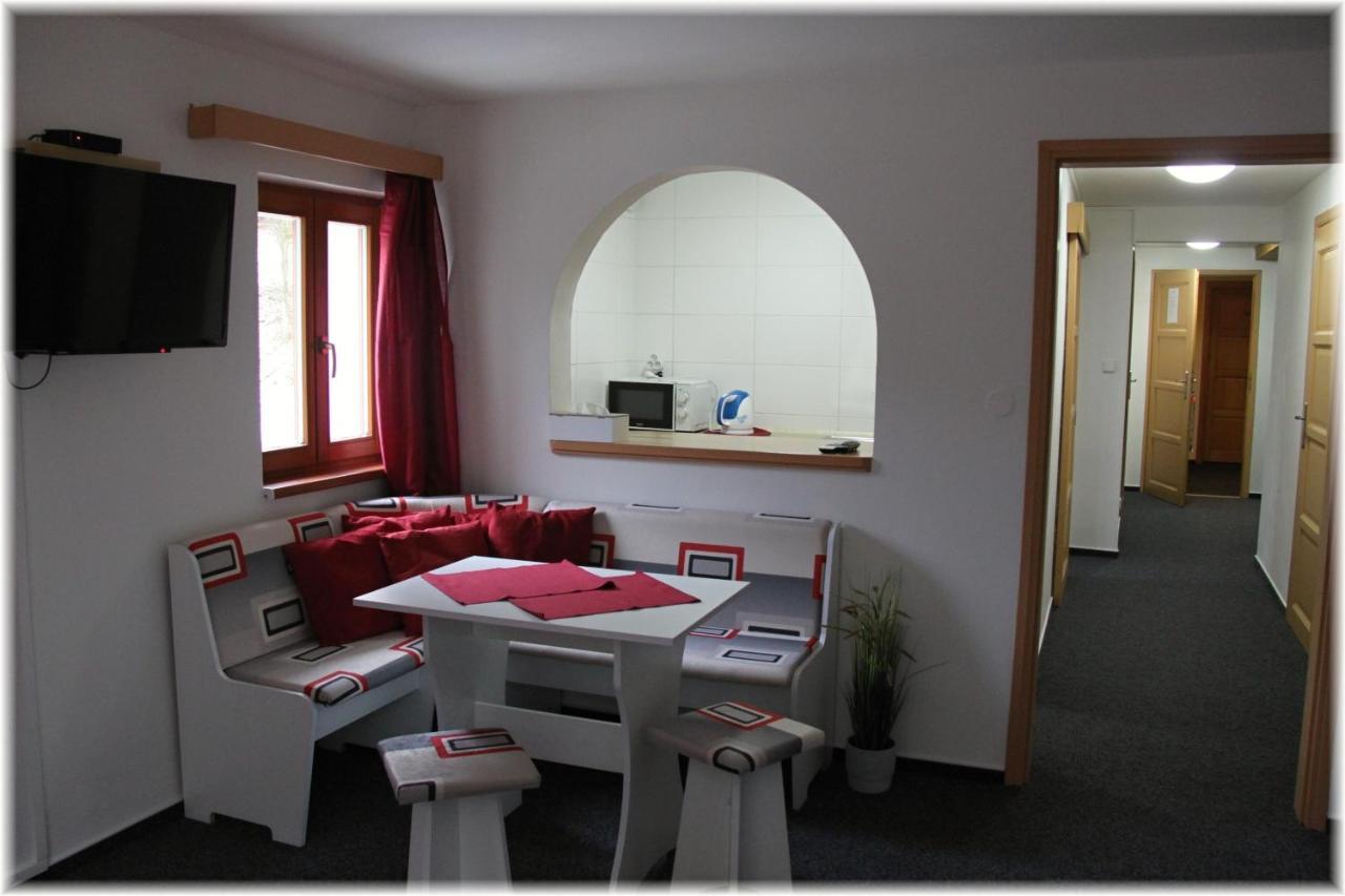 Alba Hotel 3*